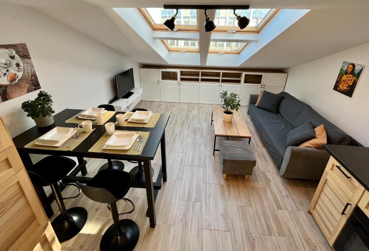 Feelhome Apartment With Kitchen Krasków Εξωτερικό φωτογραφία