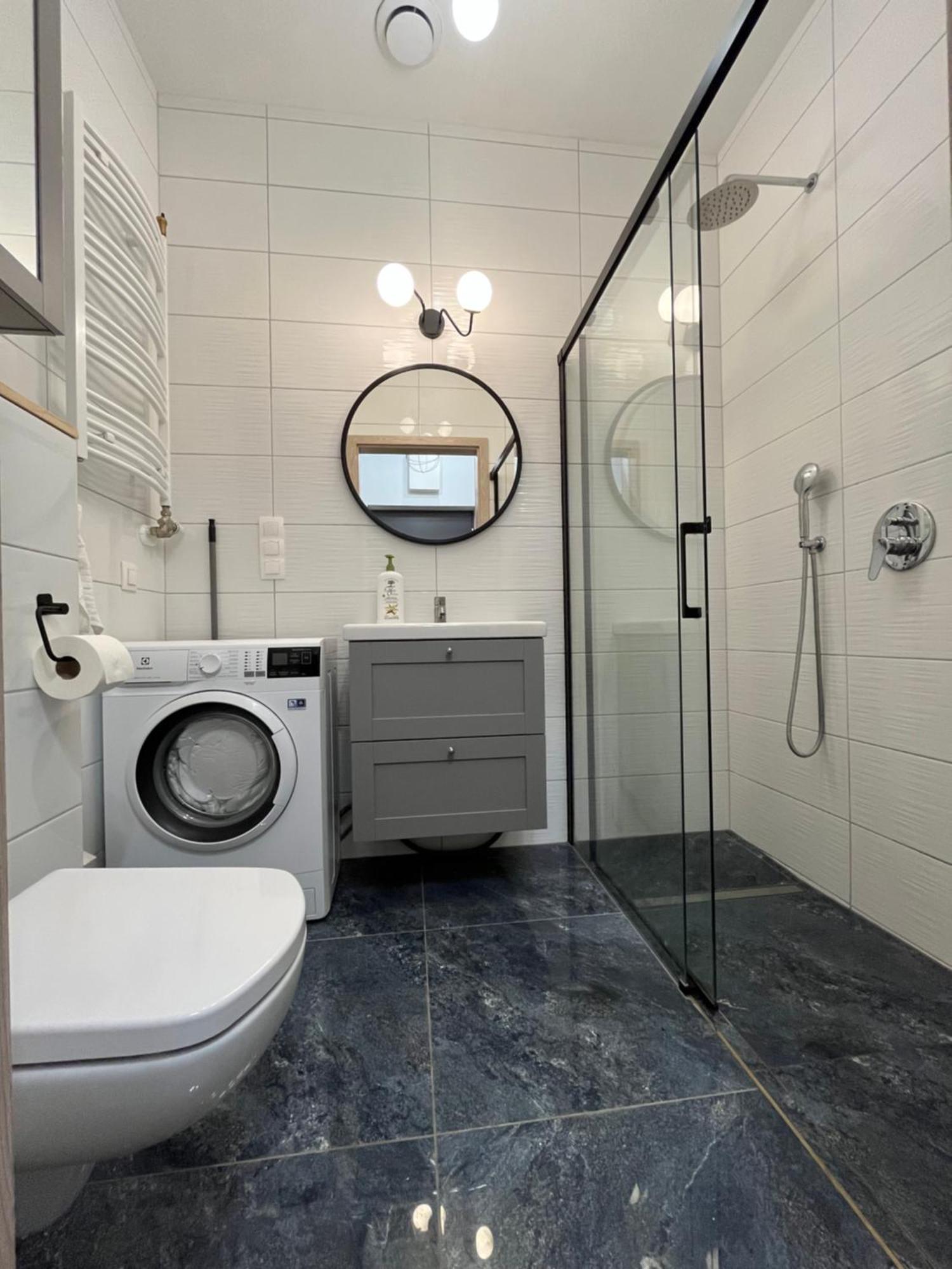 Feelhome Apartment With Kitchen Krasków Εξωτερικό φωτογραφία